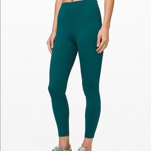 LULULEMON REVERSIBLE LEGGINGS